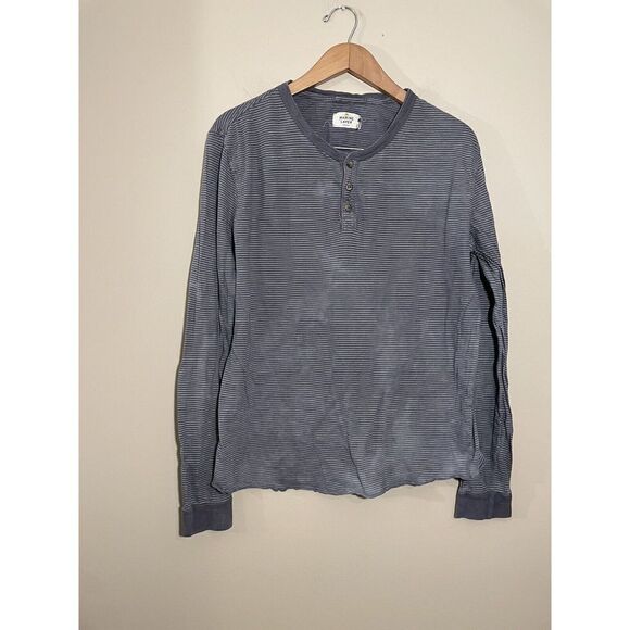 Marine Layer Double Knit Henley Men’s Medium Gray Stripes Long Sleeve Flaw Faded - Picture 2 of 7